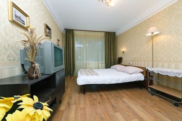 Квартира Клуб квартир на вул. Гната Юри 7-а