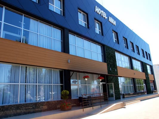 Готель Ніка 2