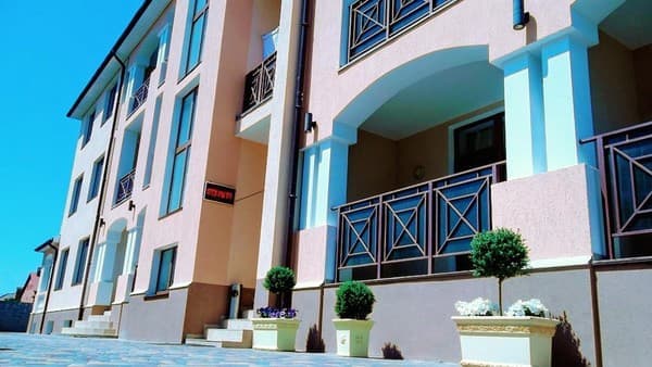 Готель Aquarius