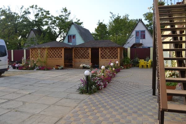 Готель Dacha Sonce