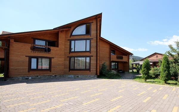 Приватна садиба Вежа