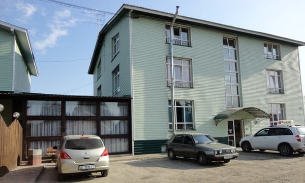 Готель 4 сезона